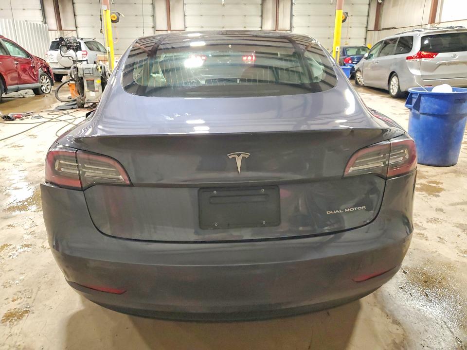 53705826 :رقم المزاد ، 5YJ3E1EB2LF733705 vin ، 2020 Tesla Model 3 مزاد بيع