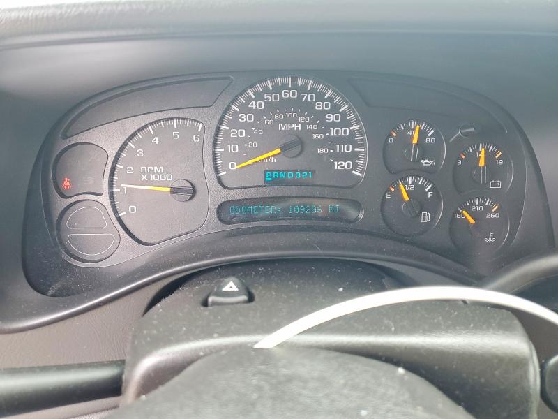 53136786 :رقم المزاد ، 2GTEC13T451388743 vin ، 2005 Gmc New Sierra مزاد بيع