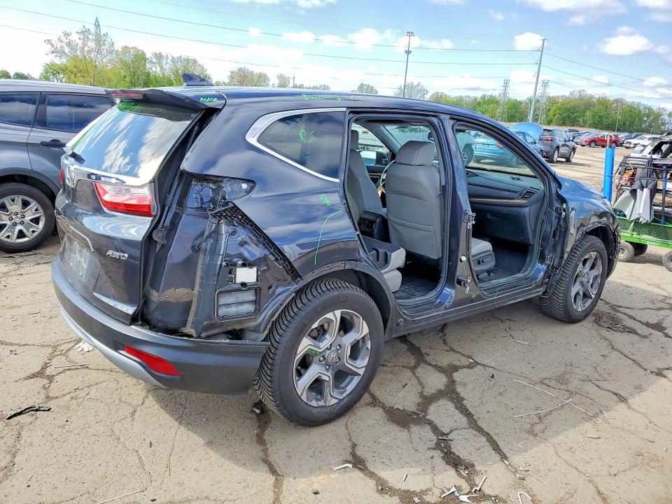 2018 Honda Cr-v მანქანა იყიდება აუქციონზე, vin: 7FARW2H89JE028642, აუქციონის ნომერი: 52994736