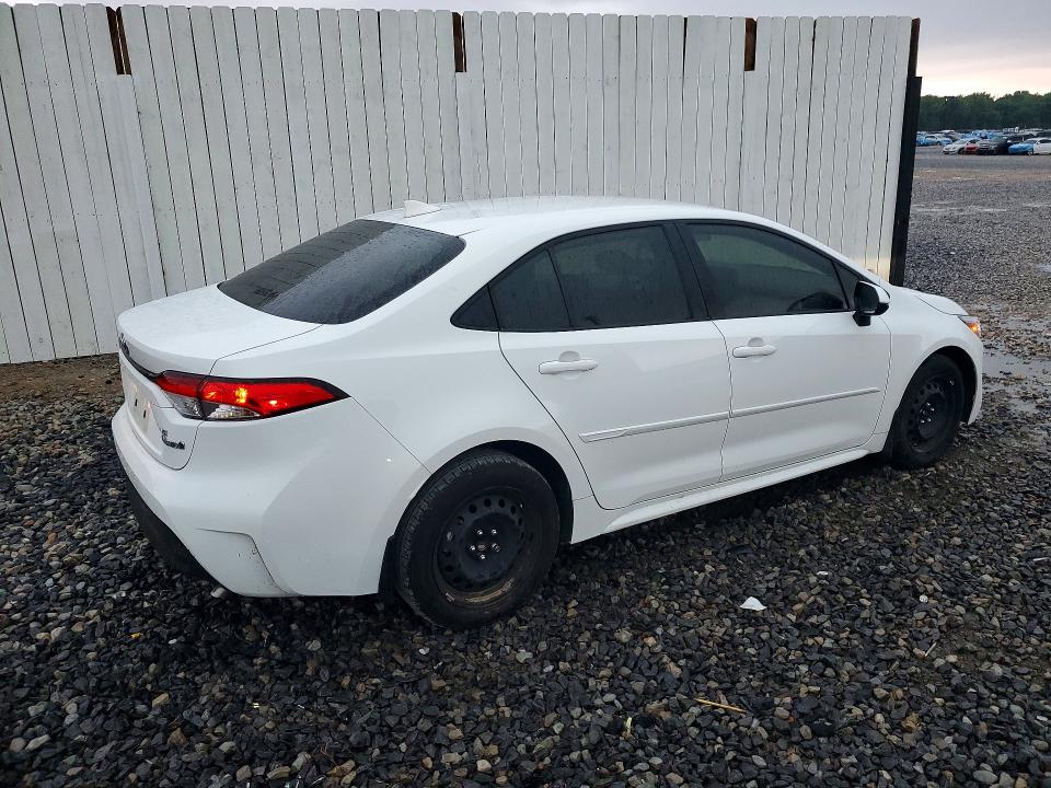 Продажа на аукционе авто 2024 Toyota Corolla Hybrid, vin: JTDBCMFE1R3055451, номер лота: 52625466