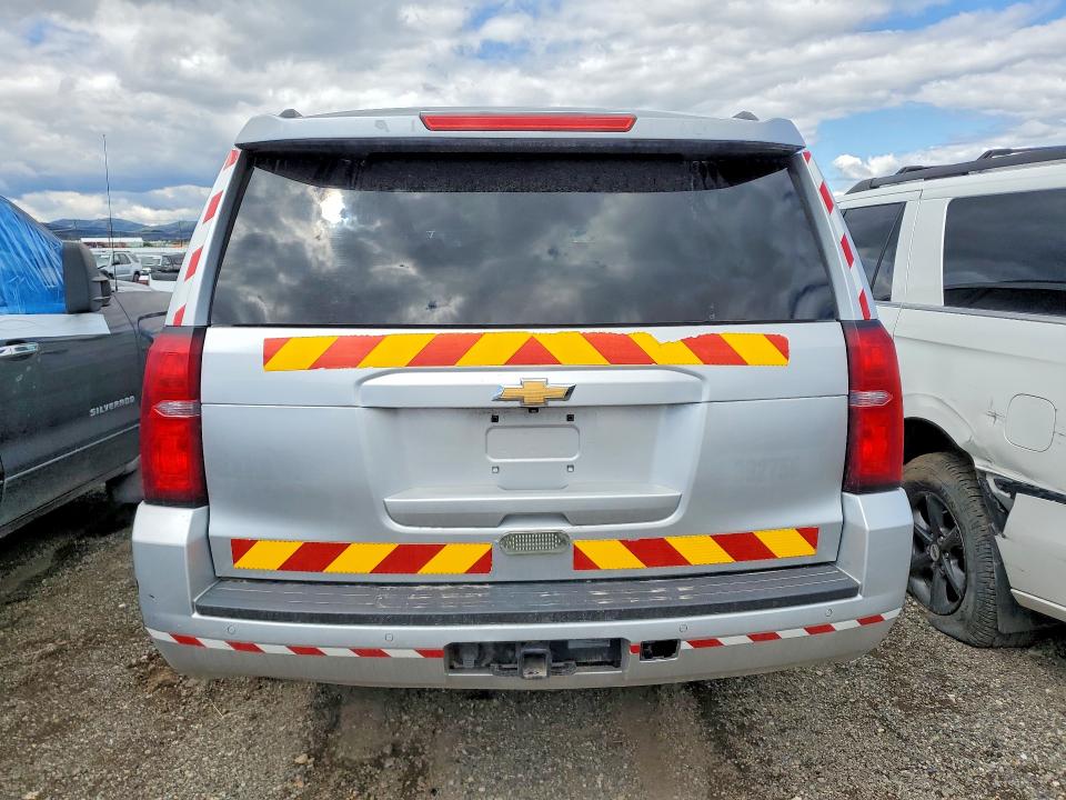 2019 Chevrolet Suburban მანქანა იყიდება აუქციონზე, vin: 1GNSKHKC8KR392756, აუქციონის ნომერი: 53633996