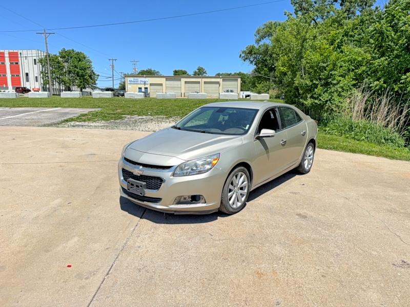 2015 Chevrolet Malibu მანქანა იყიდება აუქციონზე, vin: 1G11F5SL1FF315010, აუქციონის ნომერი: 53420686