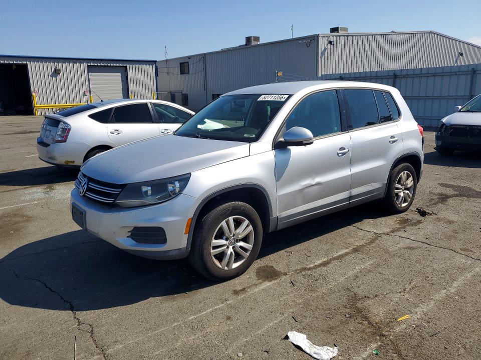 52711256 :رقم المزاد ، WVGAV7AX2CW568628 vin ، 2012 Volkswagen Tiguan مزاد بيع
