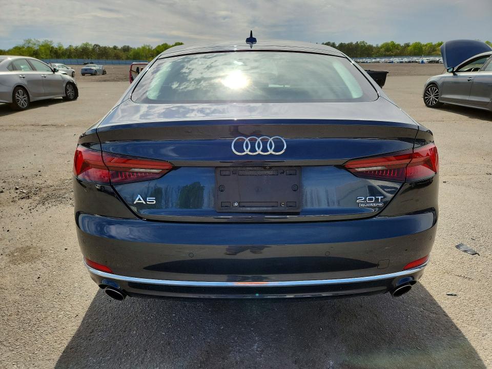 2018 Audi A5 მანქანა იყიდება აუქციონზე, vin: WAUBNCF51JA062000, აუქციონის ნომერი: 54254786