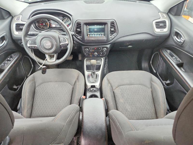 54258336 :رقم المزاد ، 3C4NJCAB3JT204185 vin ، 2018 Jeep Compass مزاد بيع