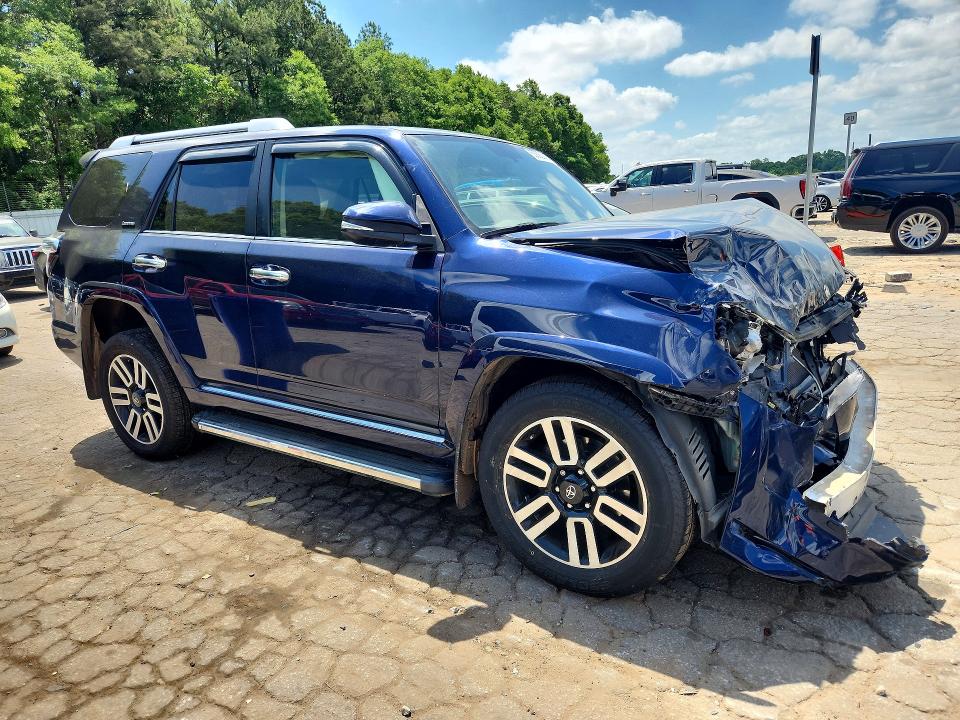 53890886 :رقم المزاد ، JTEBU5JR8J5569721 vin ، 2018 Toyota 4runner مزاد بيع