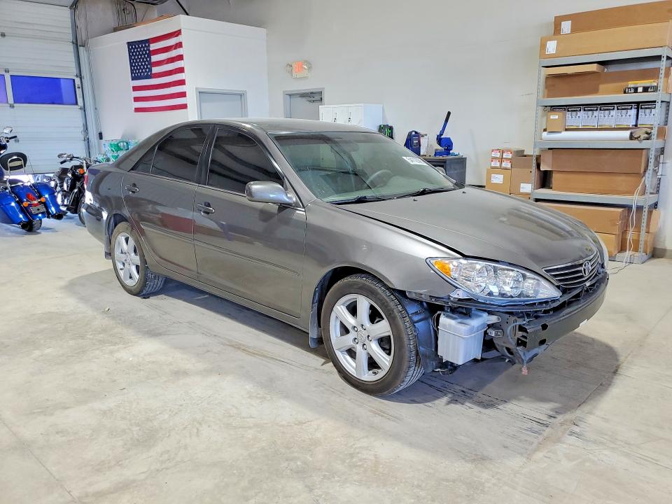 54112396 :رقم المزاد ، 4T1BE30K36U662987 vin ، 2006 Toyota Camry مزاد بيع