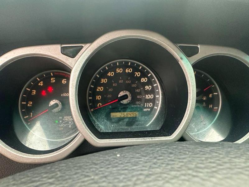 54179406 :رقم المزاد ، JTEBT17R748009565 vin ، 2004 Toyota 4runner مزاد بيع