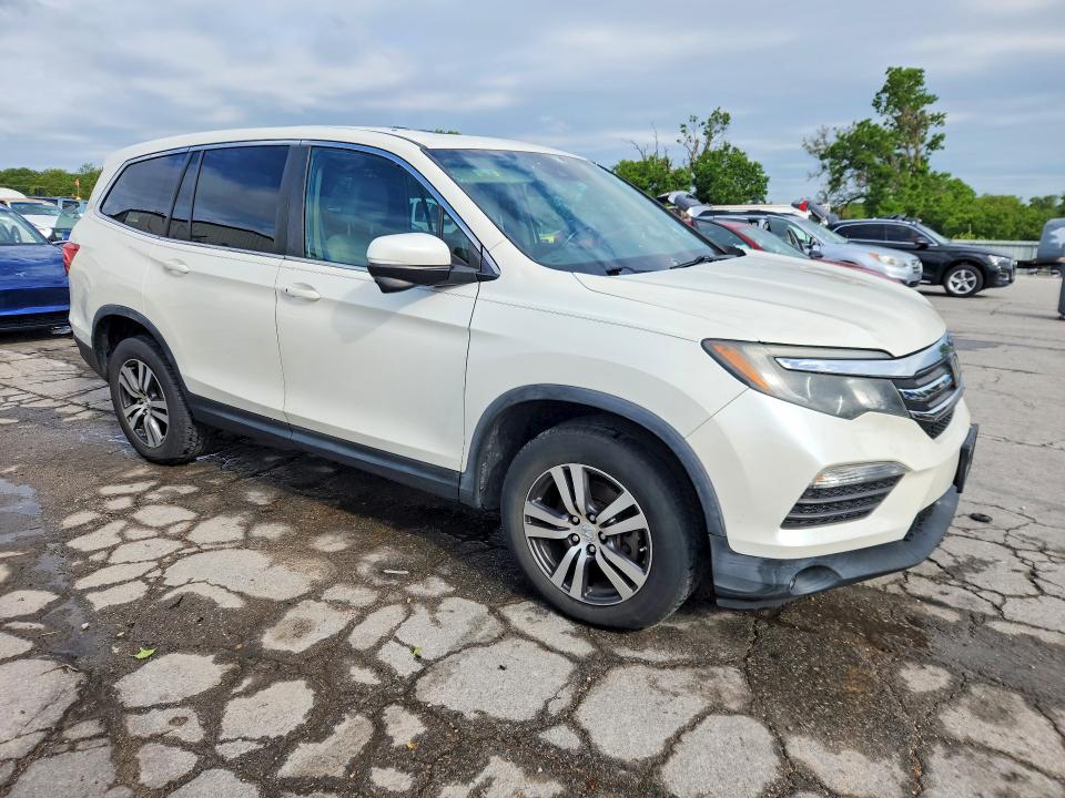 52450256 :رقم المزاد ، 5FNYF6H63GB047631 vin ، 2016 Honda Pilot مزاد بيع