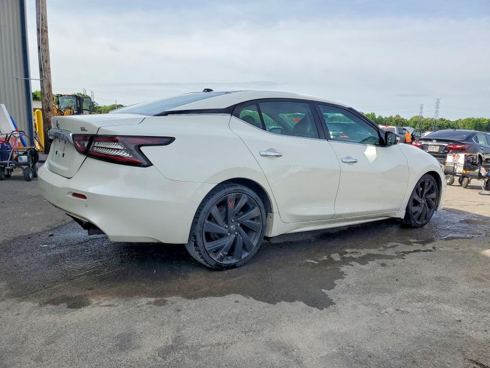 52556576 :رقم المزاد ، 1N4AA6AP1HC403470 vin ، 2017 Nissan Maxima مزاد بيع