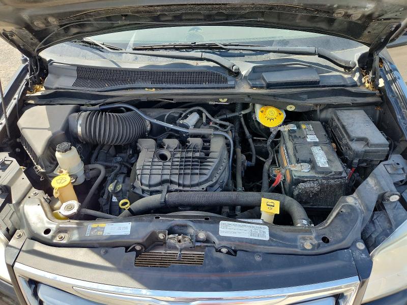 2015 Chrysler Town & Country მანქანა იყიდება აუქციონზე, vin: 2C4RC1BG5FR589172, აუქციონის ნომერი: 52445816