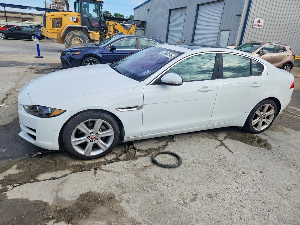 Продажа на аукционе авто 2017 Jaguar Xe, vin: SAJAD4BN7HA971335, номер лота: 53360116