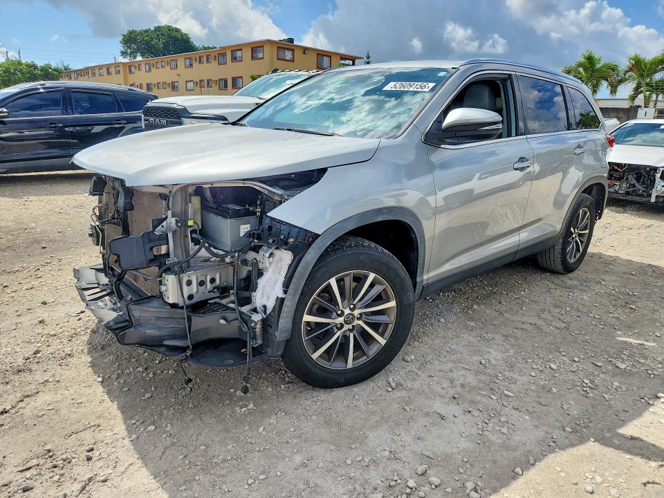 Aukcja sprzedaży 2019 Toyota Highlander, vin: 5TDKZRFH3KS334149, numer aukcji: 52609156