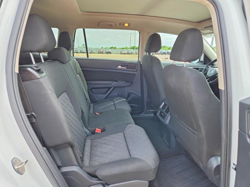 55363466 :رقم المزاد ، 1V2BR2CA8JC512621 vin ، 2018 Volkswagen Atlas مزاد بيع
