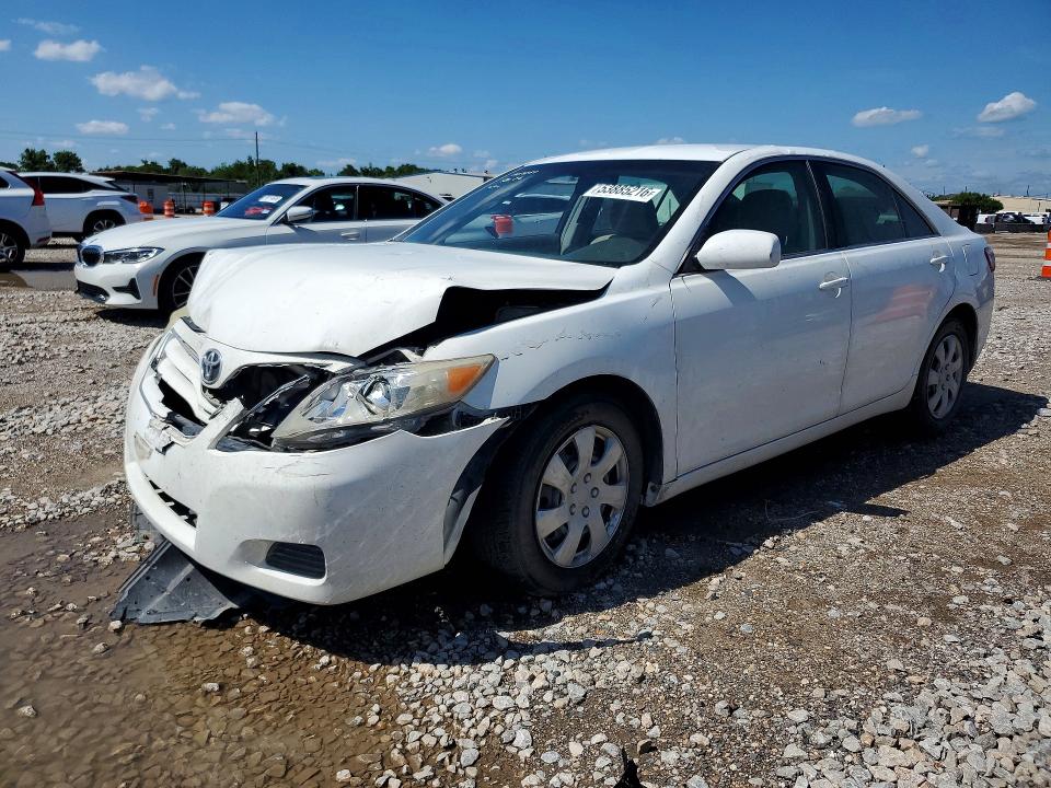 53885216 :رقم المزاد ، 4T1BF3EK5BU586575 vin ، 2011 Toyota Camry مزاد بيع