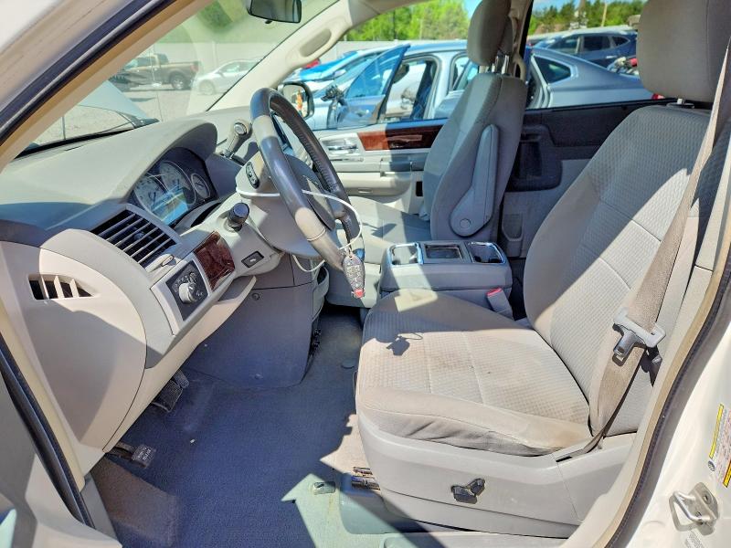 2010 Chrysler Town & Country მანქანა იყიდება აუქციონზე, vin: 2A4RR5DX4AR475038, აუქციონის ნომერი: 53213936