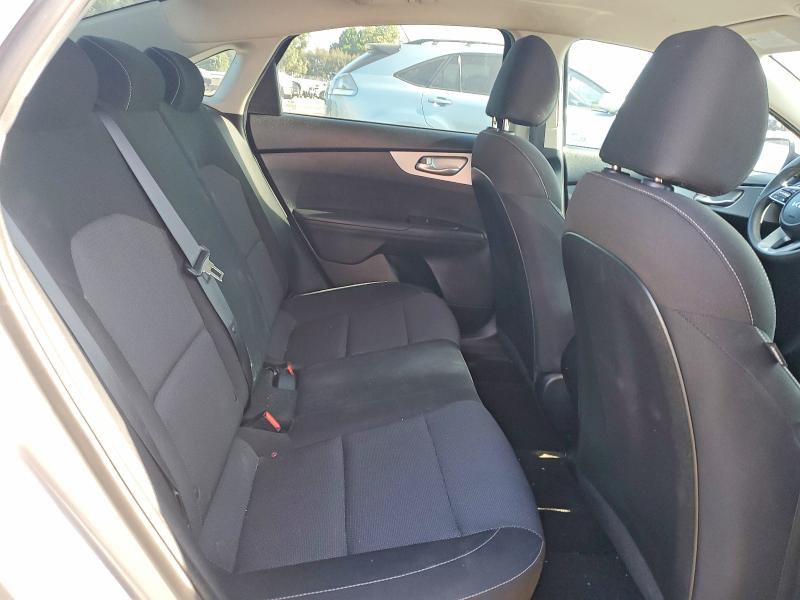 53028146 :رقم المزاد ، 3KPF24AD9PE587135 vin ، 2023 Kia Forte مزاد بيع