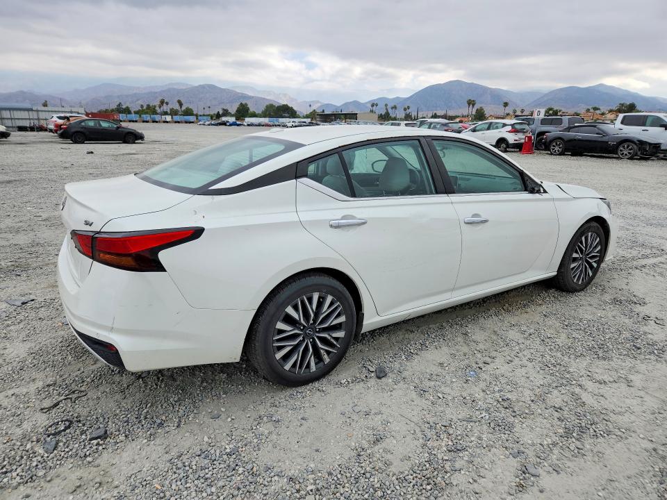 2024 Nissan Altima მანქანა იყიდება აუქციონზე, vin: 1N4BL4DV6RN334875, აუქციონის ნომერი: 53413326