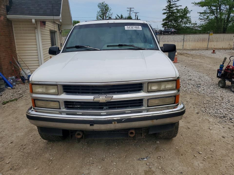 54387466 :رقم المزاد ، 3GNEK18K5SG101231 vin ، 1995 Chevrolet Tahoe مزاد بيع