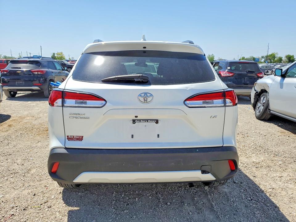 53072316 :رقم المزاد ، 7MUCAAAG2NV030834 vin ، 2022 Toyota Corolla Cross مزاد بيع