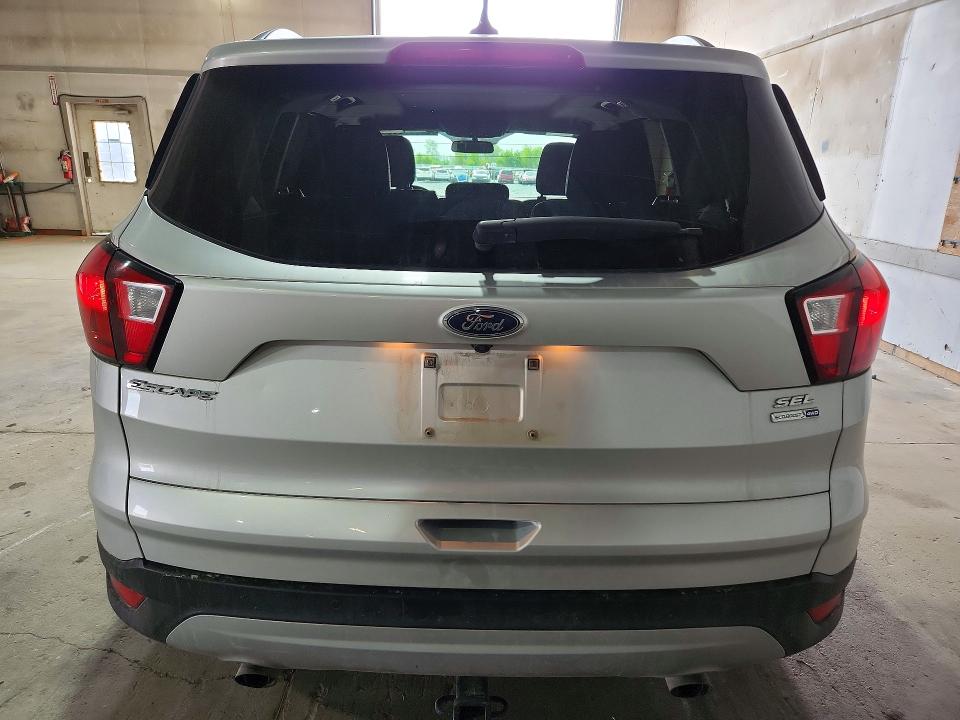 52357566 :رقم المزاد ، 1FMCU9HD8KUA70334 vin ، 2019 Ford Escape مزاد بيع