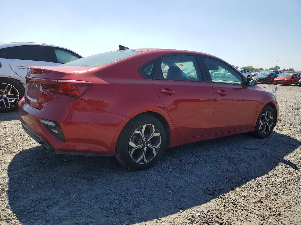 Продажа на аукционе авто 2021 Kia Forte, vin: 3KPF24AD9ME271391, номер лота: 52810606