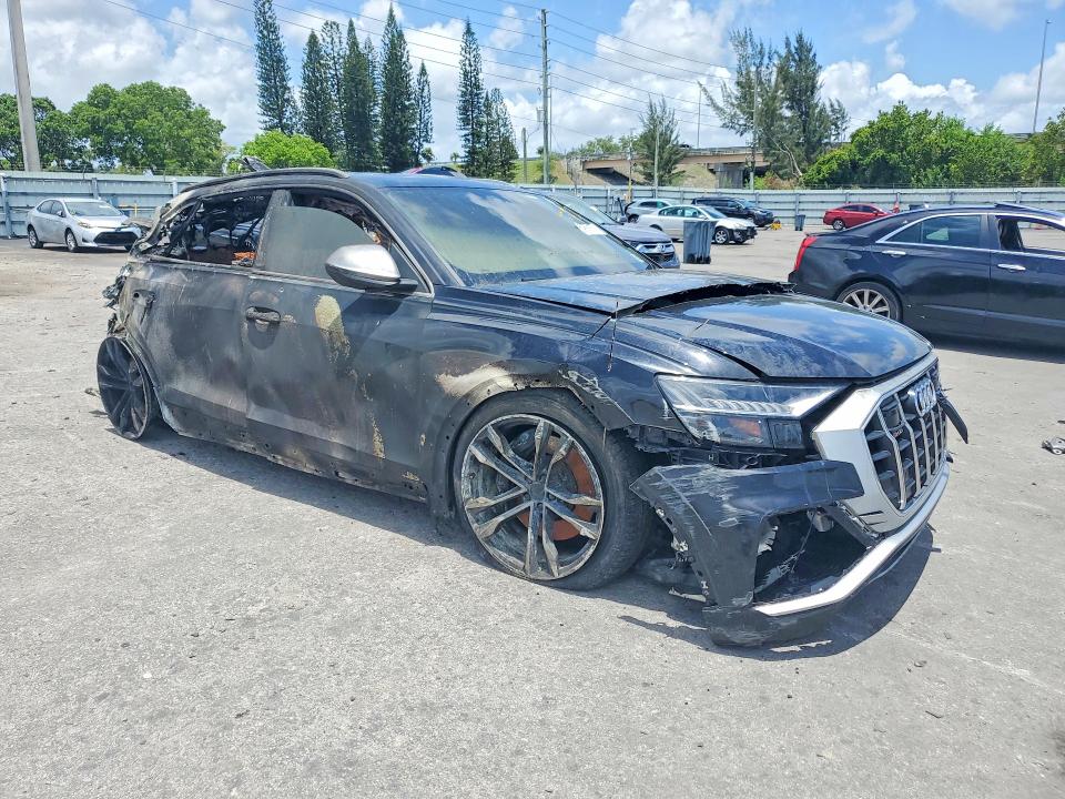 54669156 :رقم المزاد ، WA1CWBF17MD040771 vin ، 2021 Audi Sq8 مزاد بيع