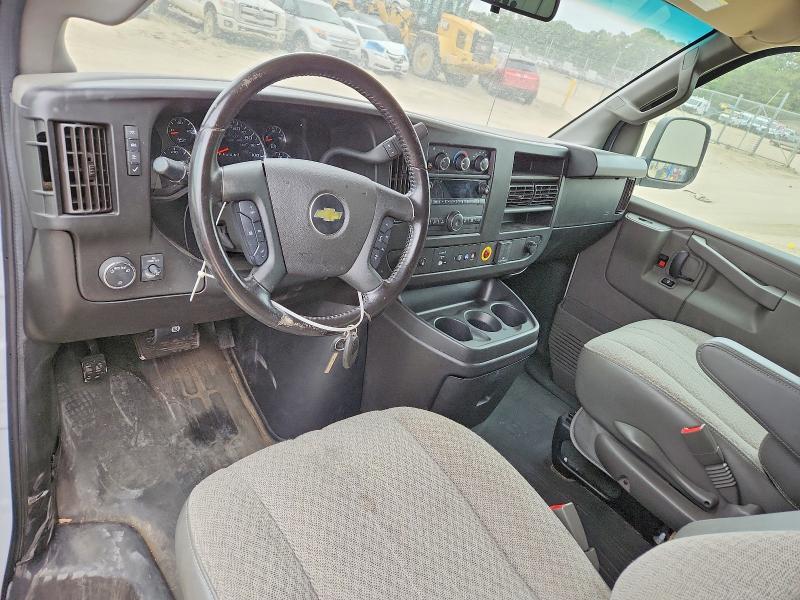 52748866 :رقم المزاد ، 1GCWGAFP8N1173749 vin ، 2022 Chevrolet Express 25 مزاد بيع