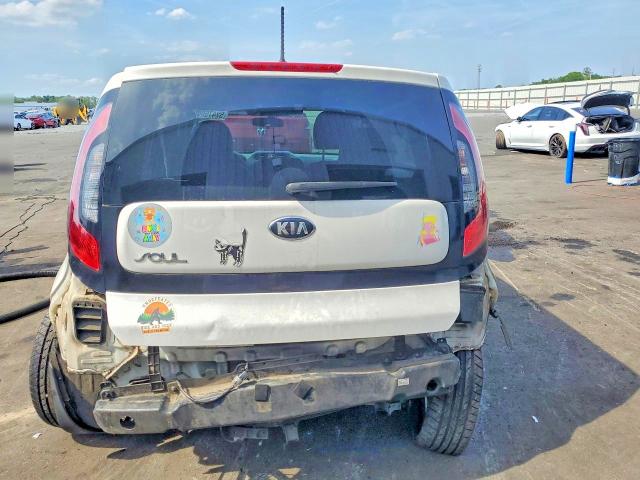 2016 Kia Soul მანქანა იყიდება აუქციონზე, vin: KNDJN2A21G7850304, აუქციონის ნომერი: 52476066