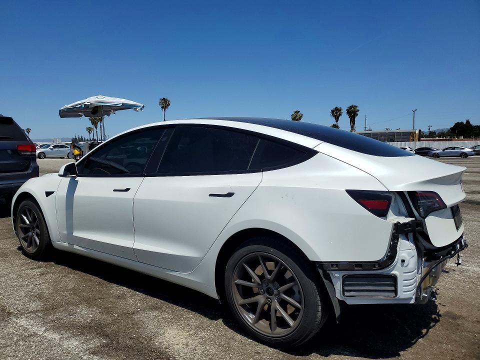 54109496 :رقم المزاد ، 5YJ3E1EA2PF587769 vin ، 2023 Tesla Model 3 مزاد بيع