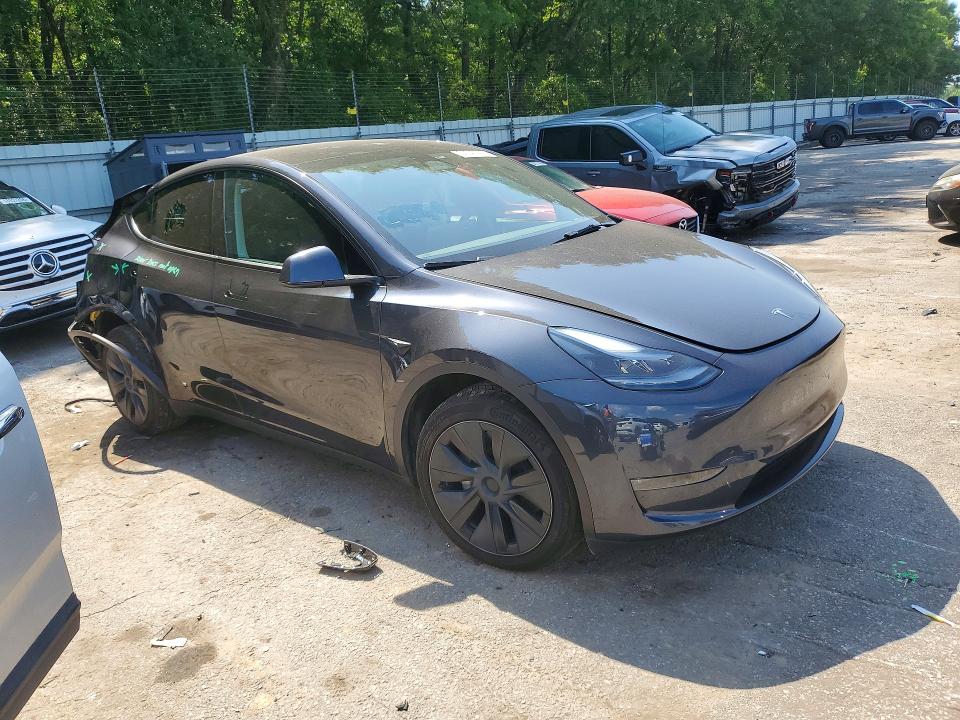 54240746 :رقم المزاد ، 7SAYGDEE3SA356280 vin ، 2025 Tesla Model Y مزاد بيع