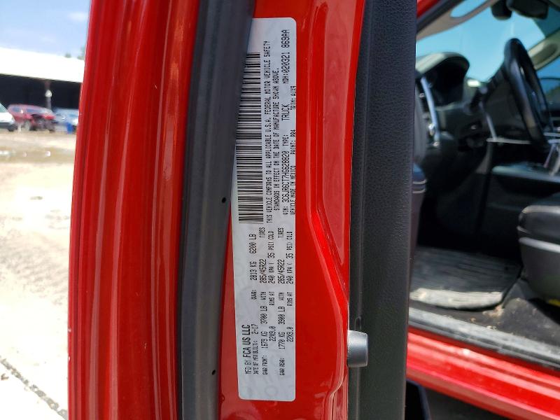 55240596 :رقم المزاد ، 3C6JR6CT7HG628820 vin ، 2017 Ram 1500 مزاد بيع