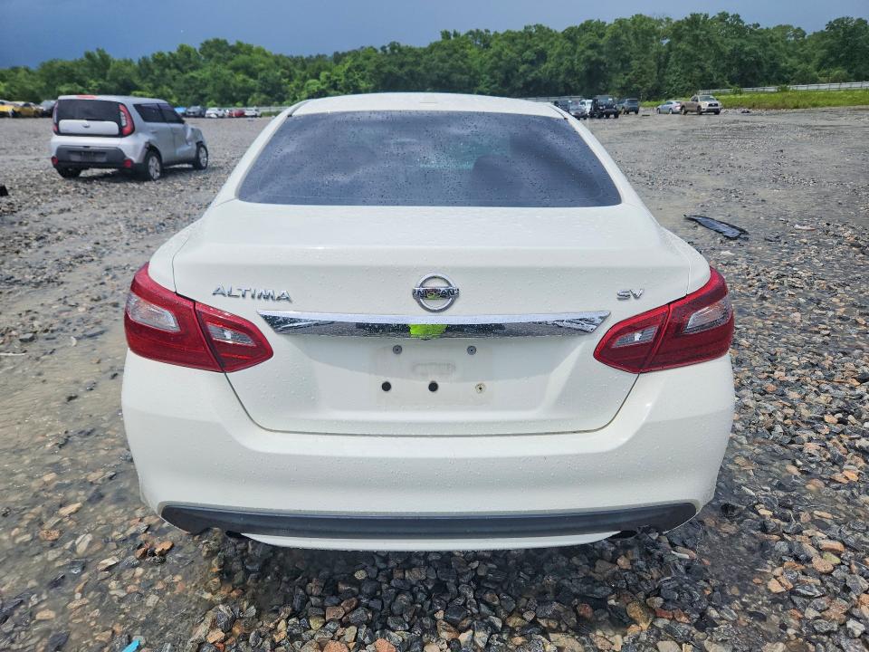 2018 Nissan Altima მანქანა იყიდება აუქციონზე, vin: 1N4AL3AP1JC130559, აუქციონის ნომერი: 55069096