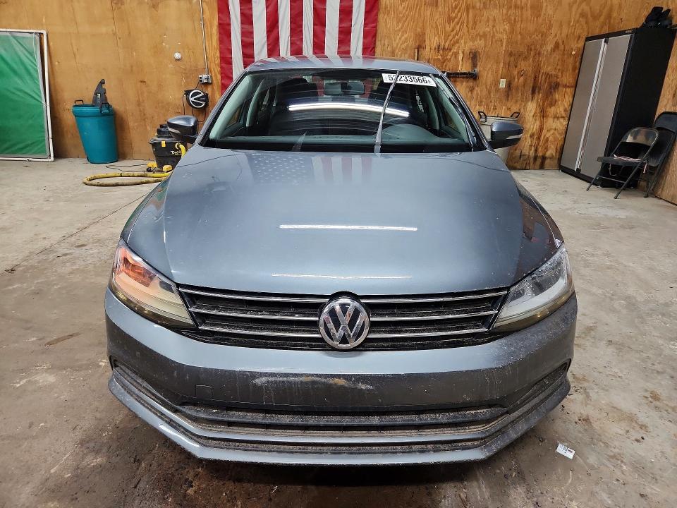 Продажа на аукционе авто 2017 Volkswagen Jetta, vin: 3VWDB7AJ7HM385395, номер лота: 52233566