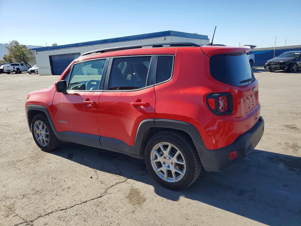 2020 Jeep Renegade მანქანა იყიდება აუქციონზე, vin: ZACNJABB7LPL82790, აუქციონის ნომერი: 52721126