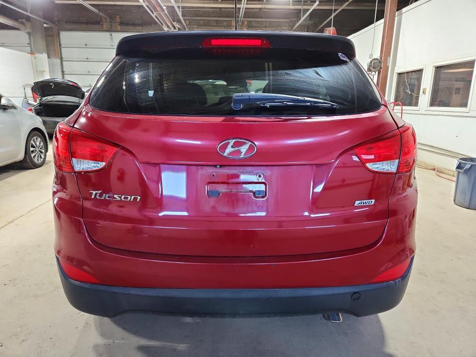 52275856 :رقم المزاد ، KM8JTCAF6FU091773 vin ، 2015 Hyundai Tucson 4wd مزاد بيع