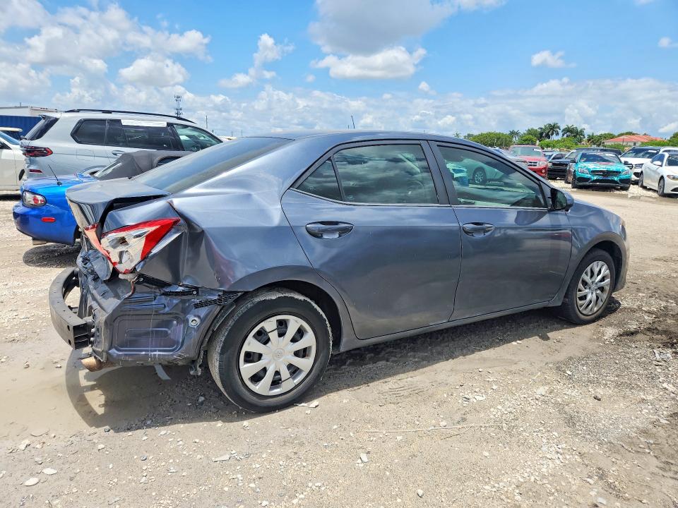 55194686 :رقم المزاد ، 5YFBURHE0HP701897 vin ، 2017 Toyota Corolla مزاد بيع