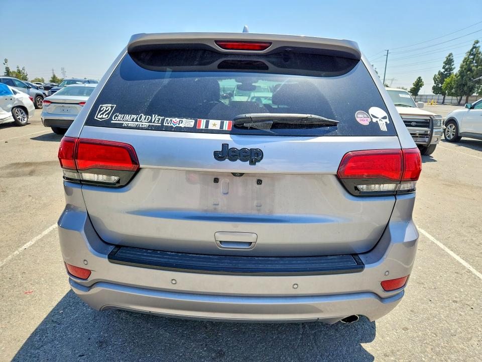 52223346 :رقم المزاد ، 1C4RJEAG0JC208408 vin ، 2018 Jeep Grand Cherokee مزاد بيع