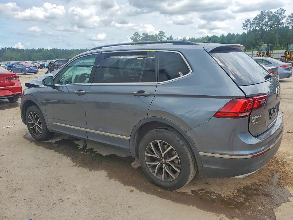 54239756 :رقم المزاد ، 3VV3B7AX2LM089083 vin ، 2020 Volkswagen Tiguan مزاد بيع