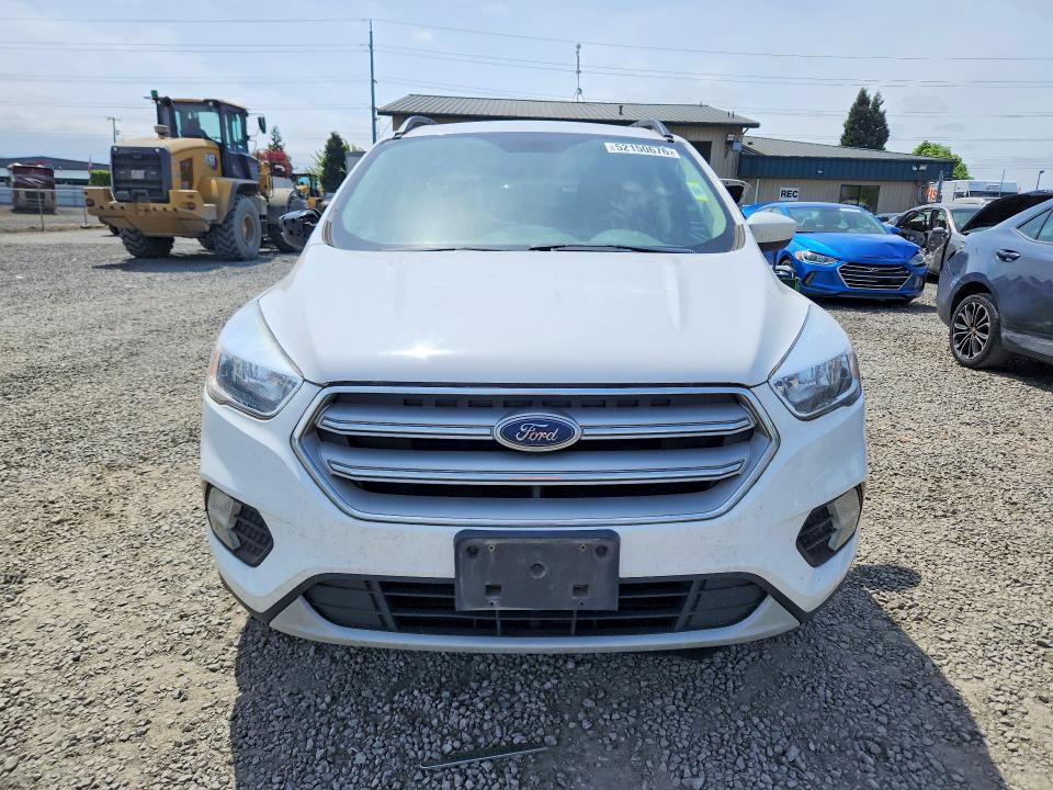 Продаж на аукціоні авто 2018 Ford Escape, vin: 1FMCU9GD6JUC60603, номер лоту: 52150676