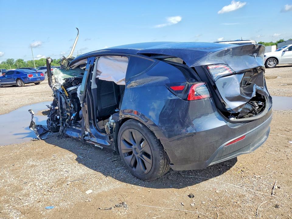 2024 Tesla Model Y მანქანა იყიდება აუქციონზე, vin: 7SAYGDEEXRF117354, აუქციონის ნომერი: 54601946