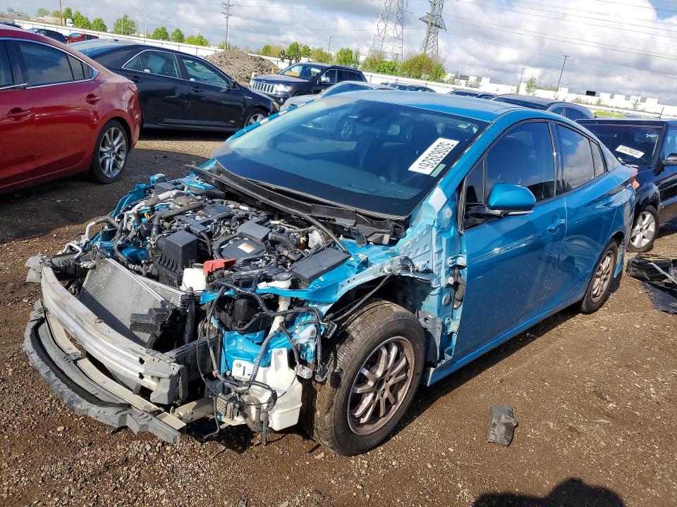 52063926 :رقم المزاد ، JTDKARFP8H3039590 vin ، 2017 Toyota Prius Prime مزاد بيع
