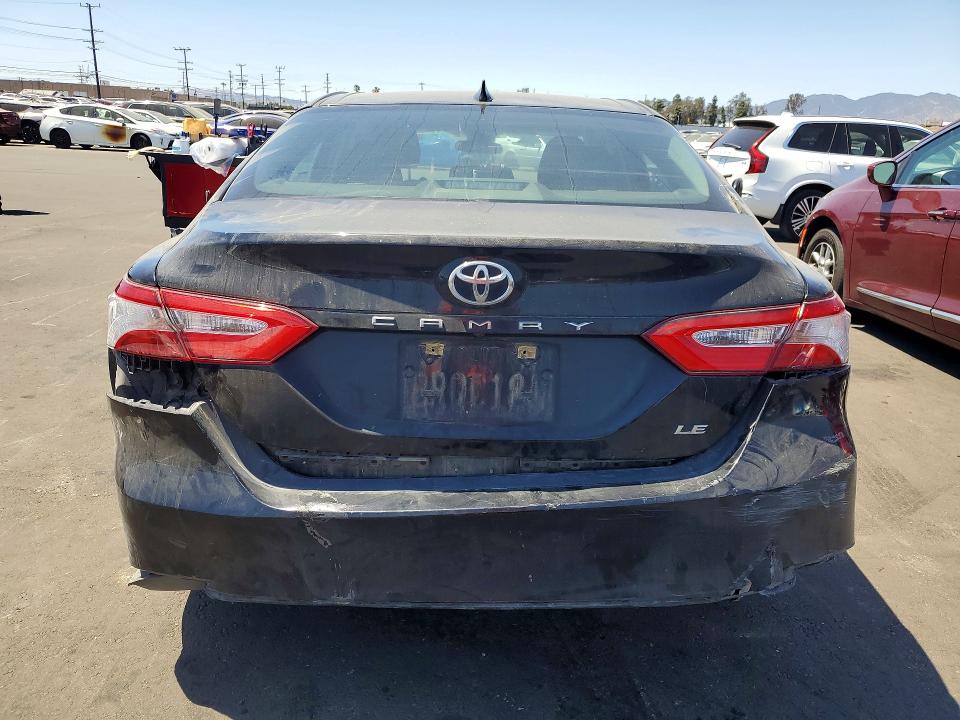 54326616 :رقم المزاد ، 4T1C11AK6LU342044 vin ، 2020 Toyota Camry مزاد بيع