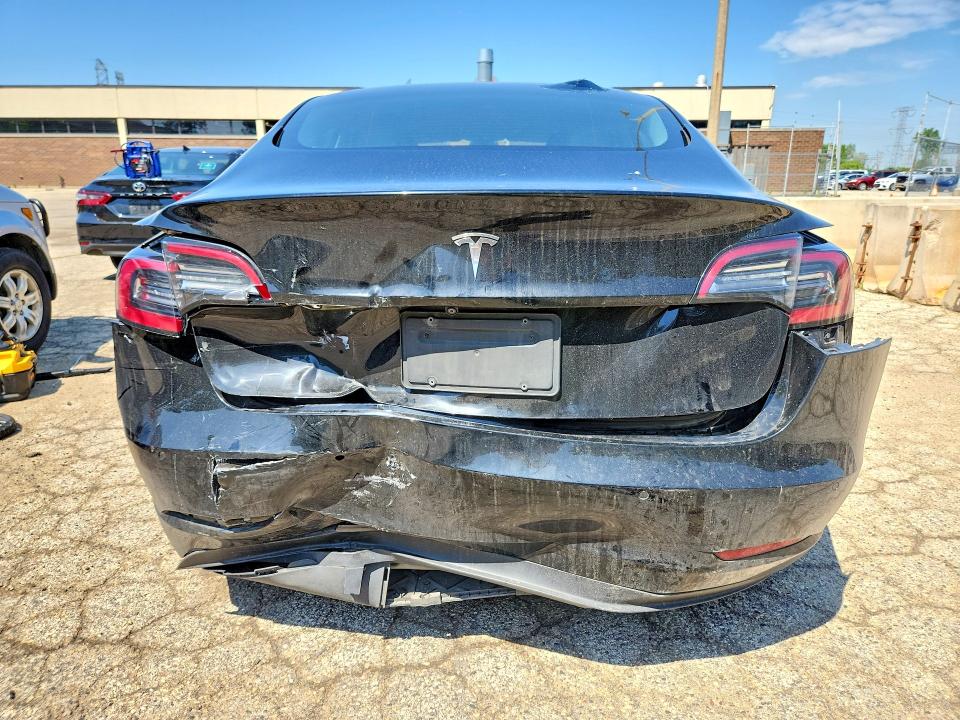 55084276 :رقم المزاد ، 5YJ3E1EA3NF304650 vin ، 2022 Tesla Model 3 مزاد بيع