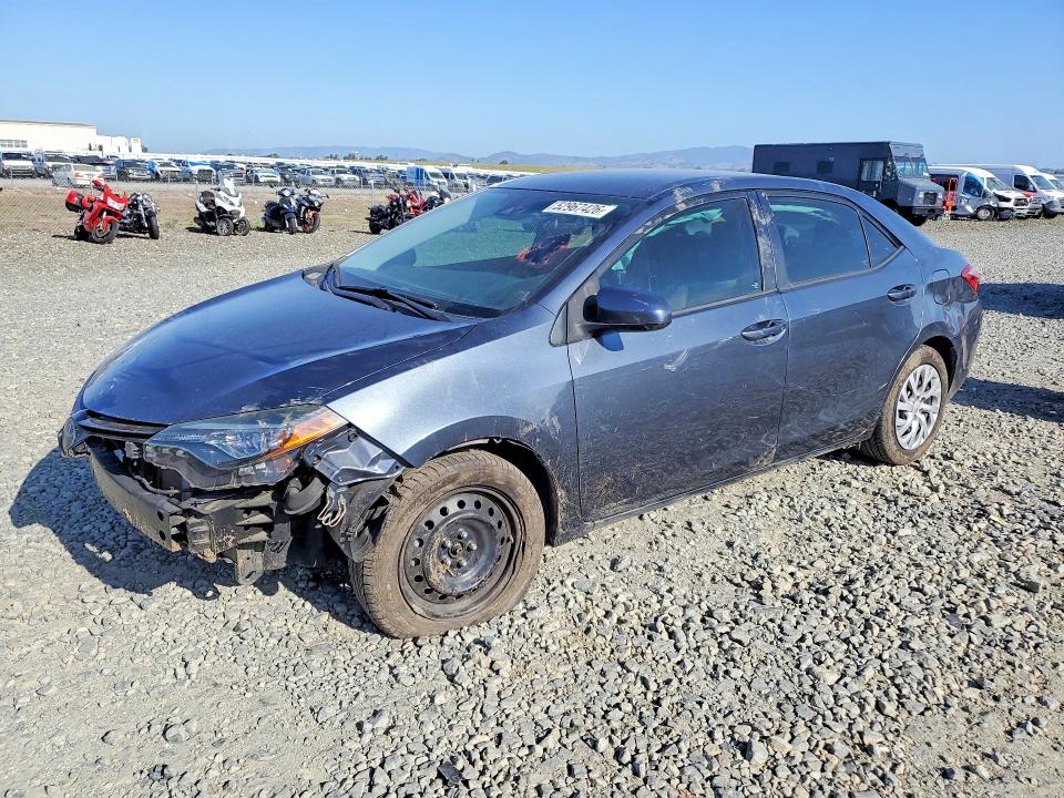 2018 Toyota Corolla მანქანა იყიდება აუქციონზე, vin: 2T1BURHE7JC989830, აუქციონის ნომერი: 52967426