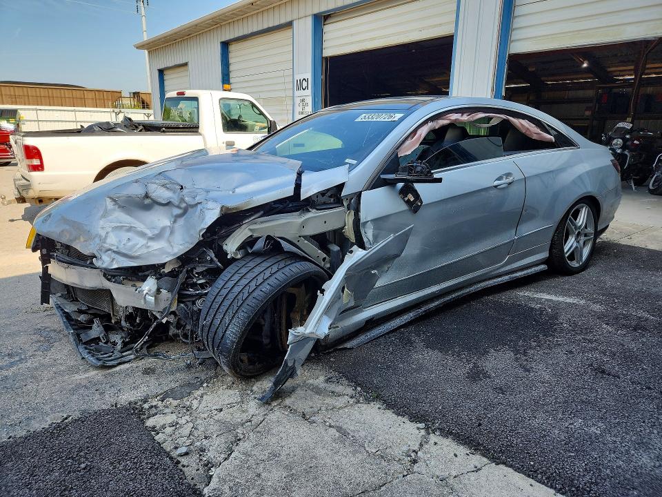Aukcja sprzedaży 2011 Mercedes-benz E, vin: WDDKJ7CB2BF070035, numer aukcji: 53320726