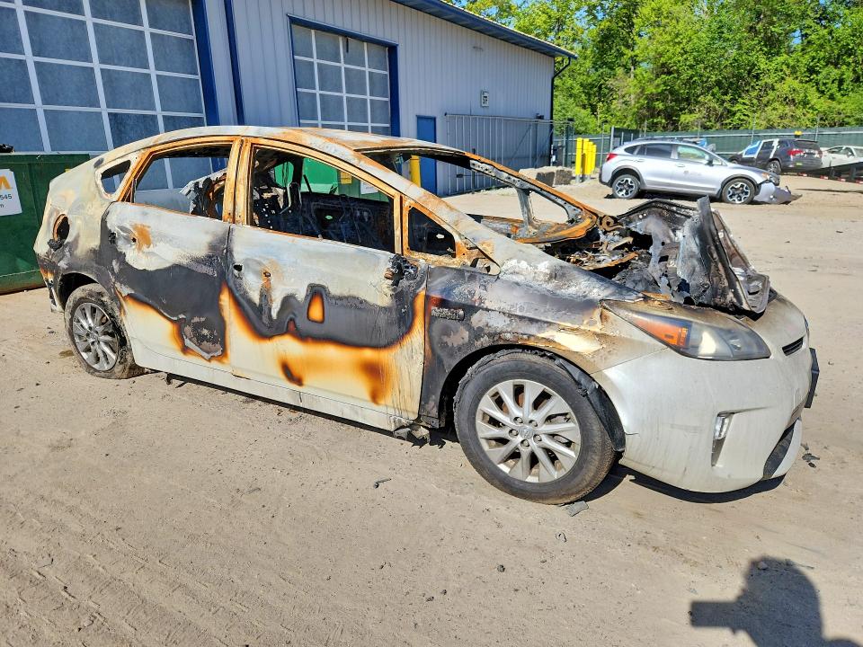 Продаж на аукціоні авто 2013 Toyota Prius Plug-in Hybrid, vin: JTDKN3DPXD3046412, номер лоту: 53964566