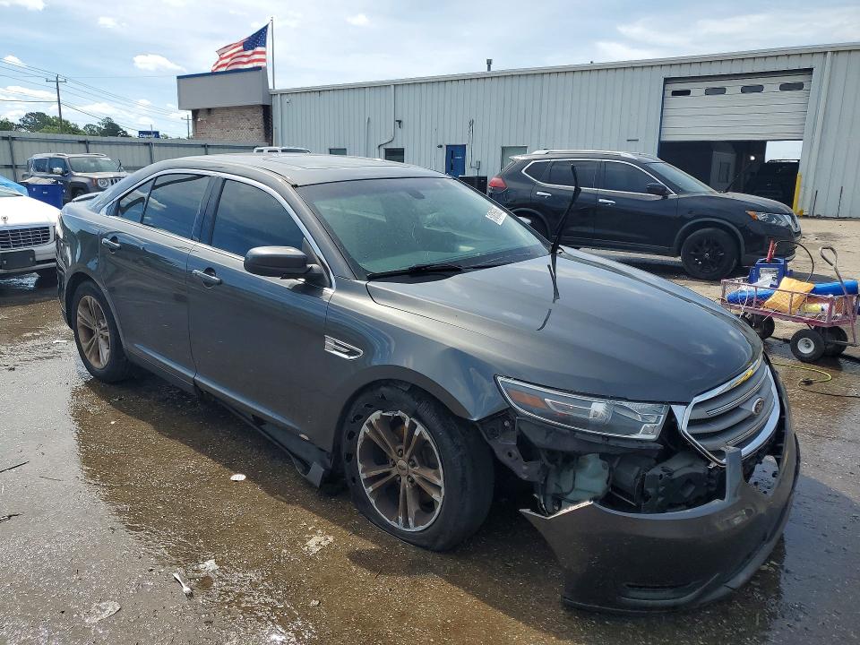 2015 Ford Taurus მანქანა იყიდება აუქციონზე, vin: 1FAHP2E83FG163031, აუქციონის ნომერი: 51815836