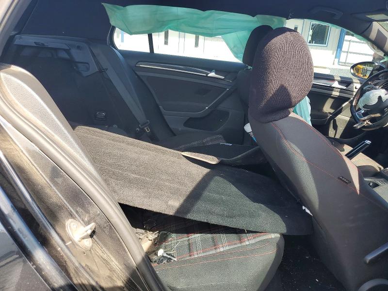 55202476 :رقم المزاد ، 3VW547AU9HM060532 vin ، 2017 Volkswagen Gti مزاد بيع