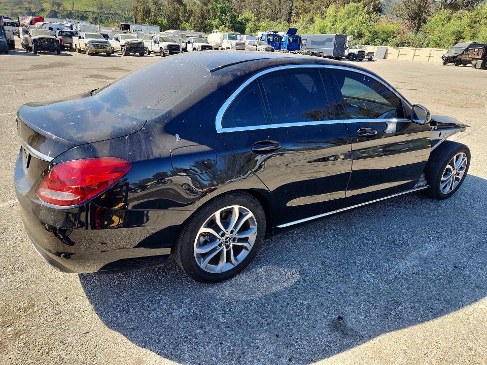 2017 Mercedes-benz C მანქანა იყიდება აუქციონზე, vin: 55SWF4JB6HU225034, აუქციონის ნომერი: 54289206